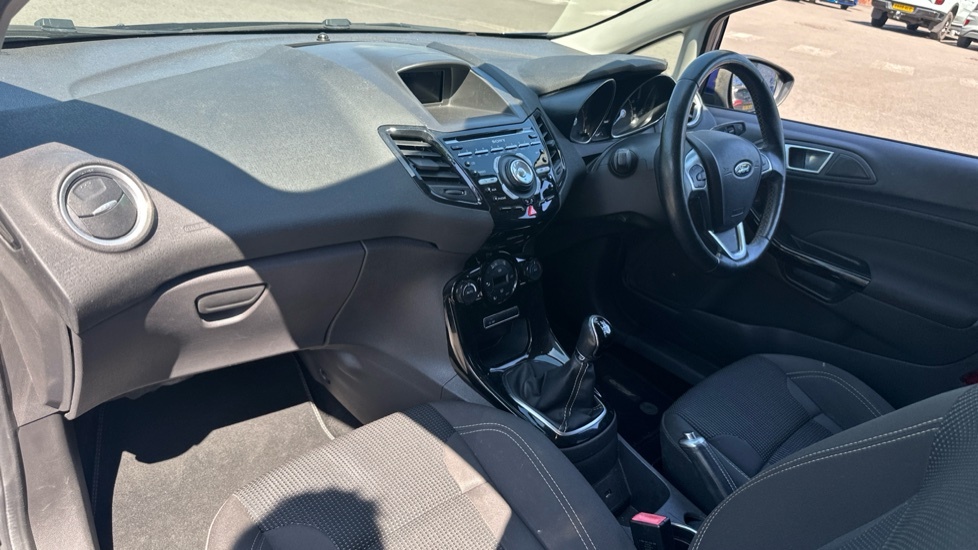 Ford Fiesta 1.0 Ecoboost 125 Zetec S Silver #9