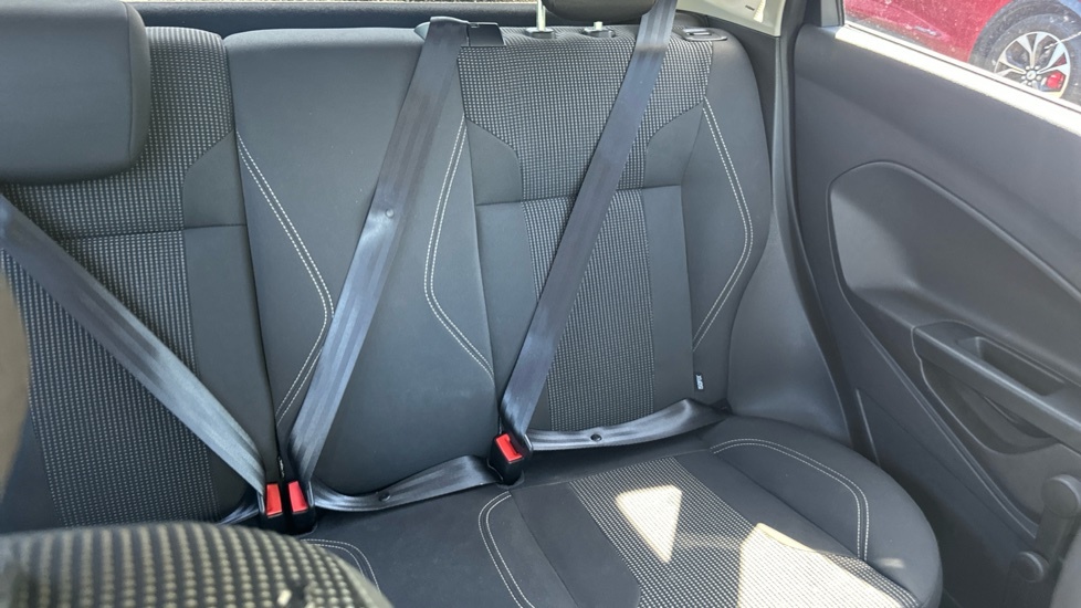 Ford Fiesta 1.0 Ecoboost 125 Zetec S Silver #15