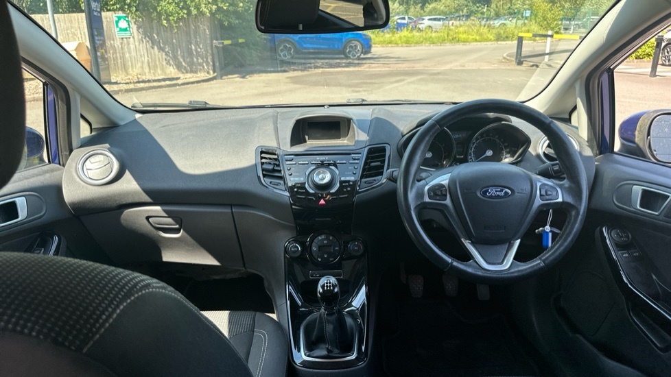 Ford Fiesta 1.0 Ecoboost 125 Zetec S Silver #10