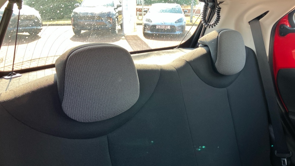 Toyota Aygo X X-claim White #18