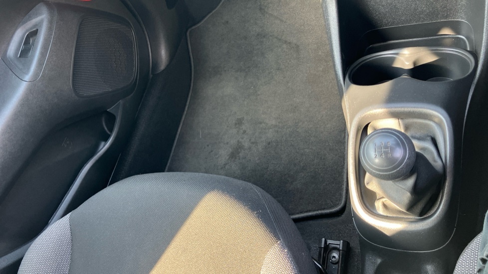 Toyota Aygo X X-claim White #50
