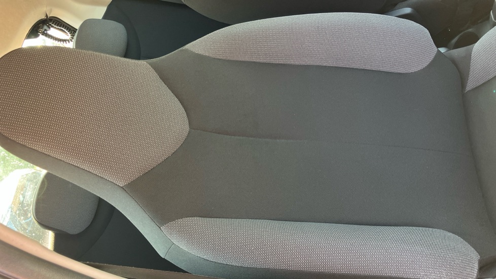 Toyota Aygo X X-claim White #14
