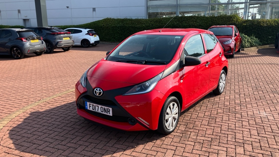 Toyota Aygo X X-claim White #47