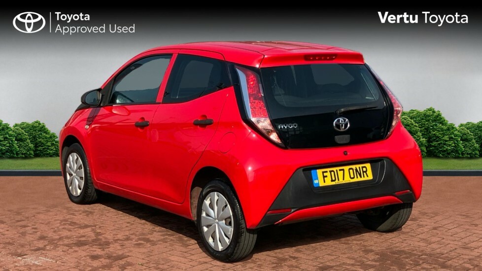 Toyota Aygo X X Red #4