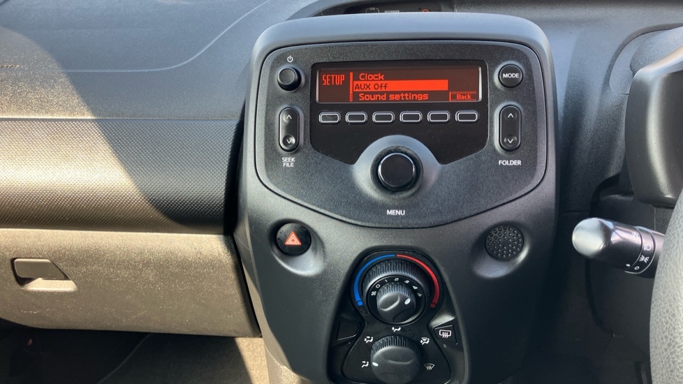 Toyota Aygo X X-claim White #38
