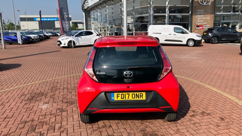 Toyota Aygo X X-claim White #40