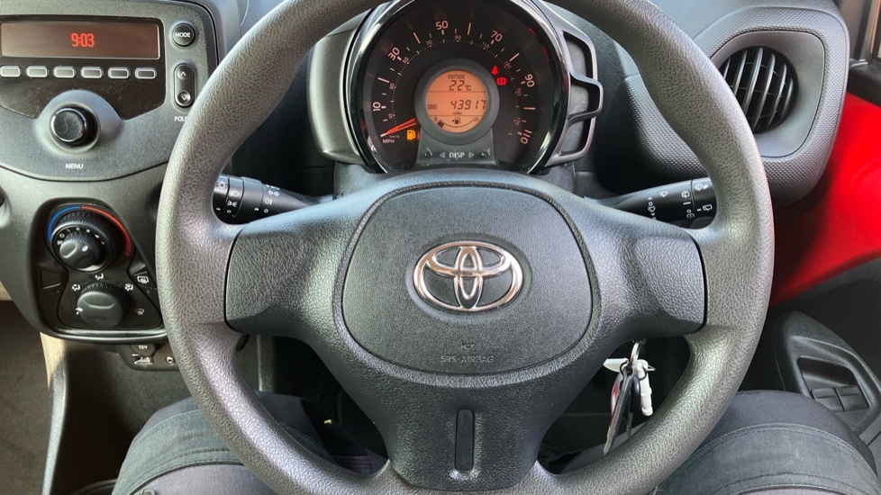 Toyota Aygo X X-claim White #48