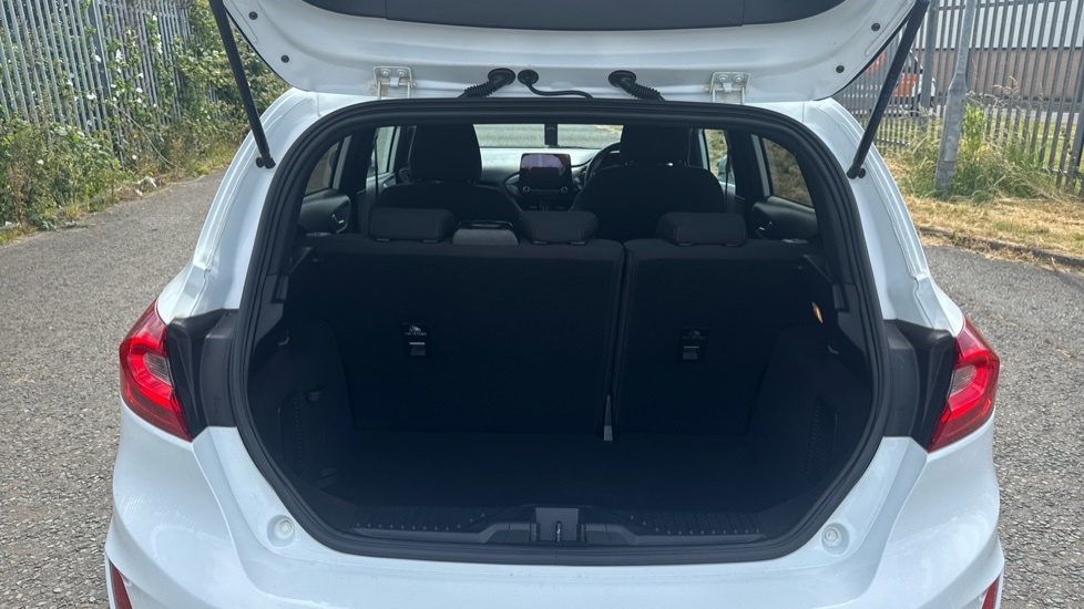 Ford Fiesta St-line Edition White #4
