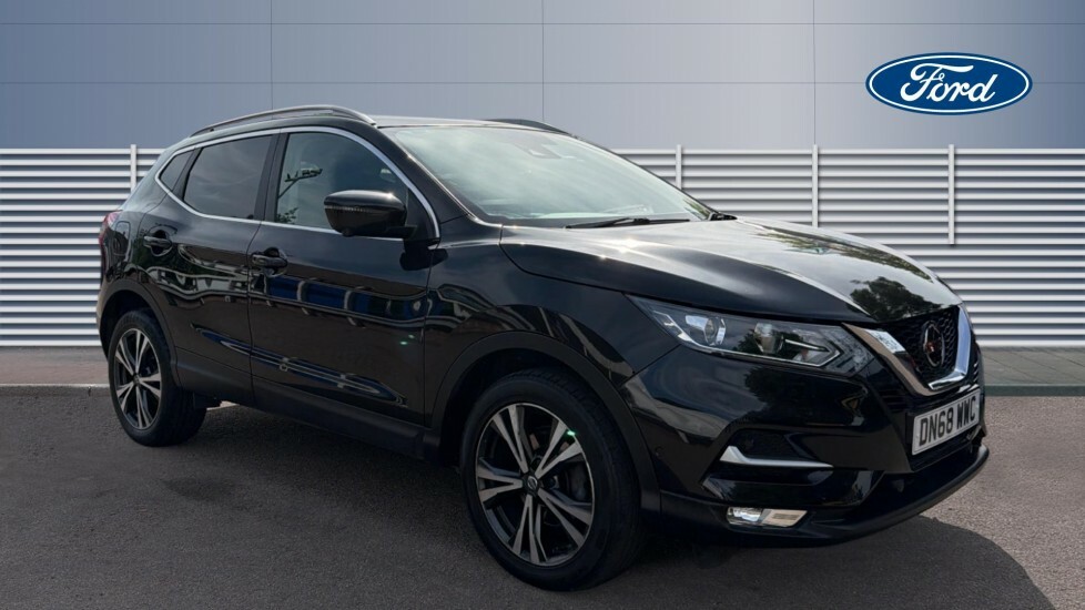 Nissan Qashqai N-connecta Black