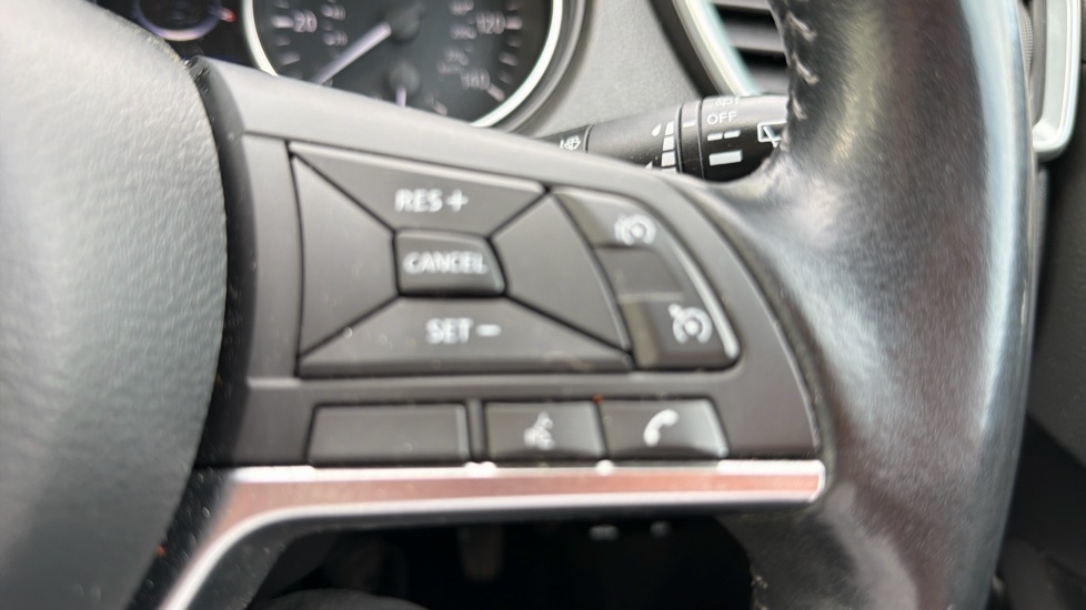 Nissan Qashqai Dci Acenta Grey #37