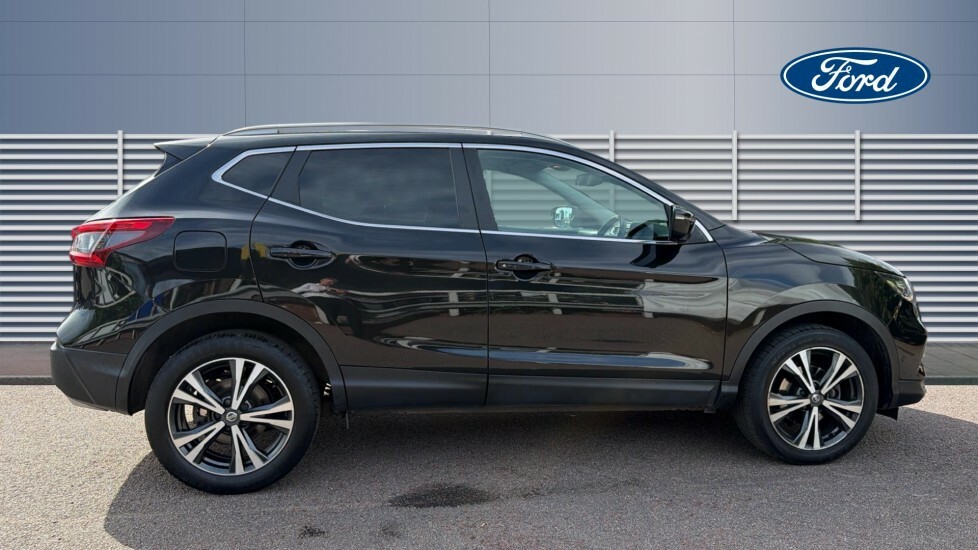 Nissan Qashqai N-connecta Black #5