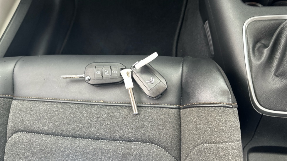 Citroen C3 1.2 Puretech Sense Hatchback Eur Grey #19