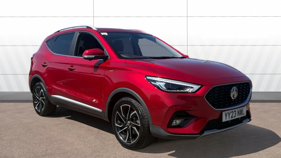 MG ZS Exclusive Red