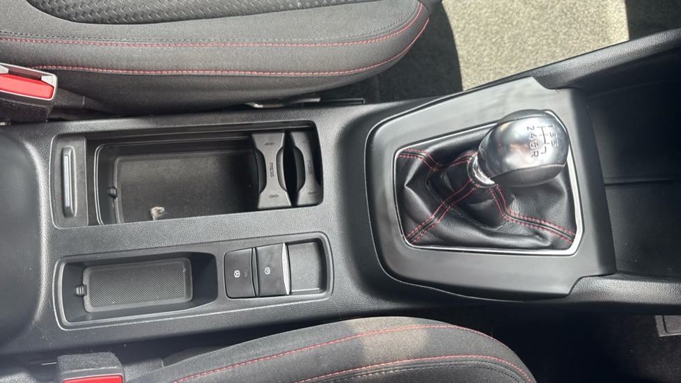 Ford Focus 1.0 Ecoboost Hybrid Mhev 155 St-line X Edition  #28