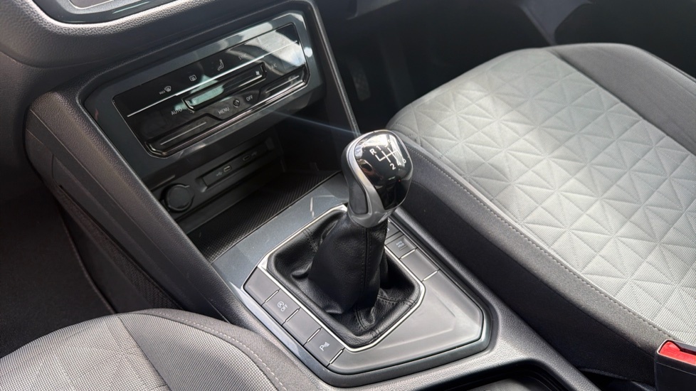 Volkswagen Tiguan 1.5 Tsi 150 Active Silver #13