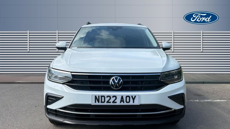 Volkswagen Tiguan Life White #3