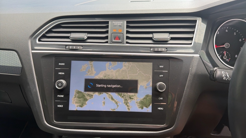 Volkswagen Tiguan 1.5 Tsi 150 Active Silver #12