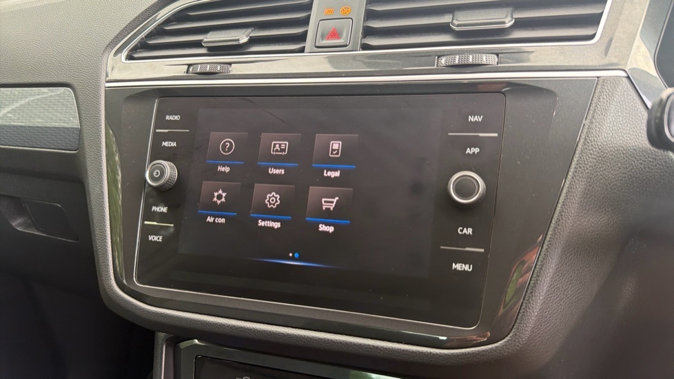 Volkswagen Tiguan 1.5 Tsi 150 Active Silver #36