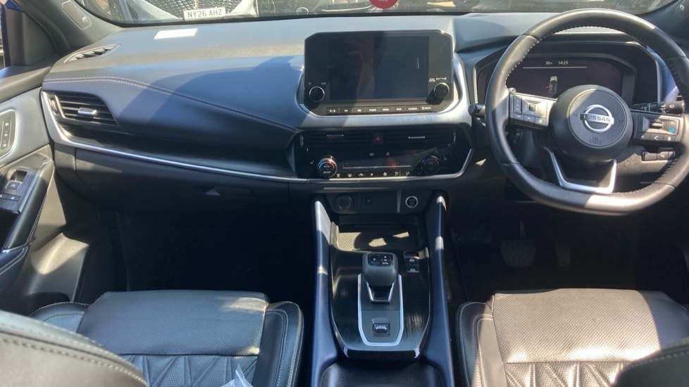 Nissan Qashqai Dig-t Tekna Plus Dct White #10