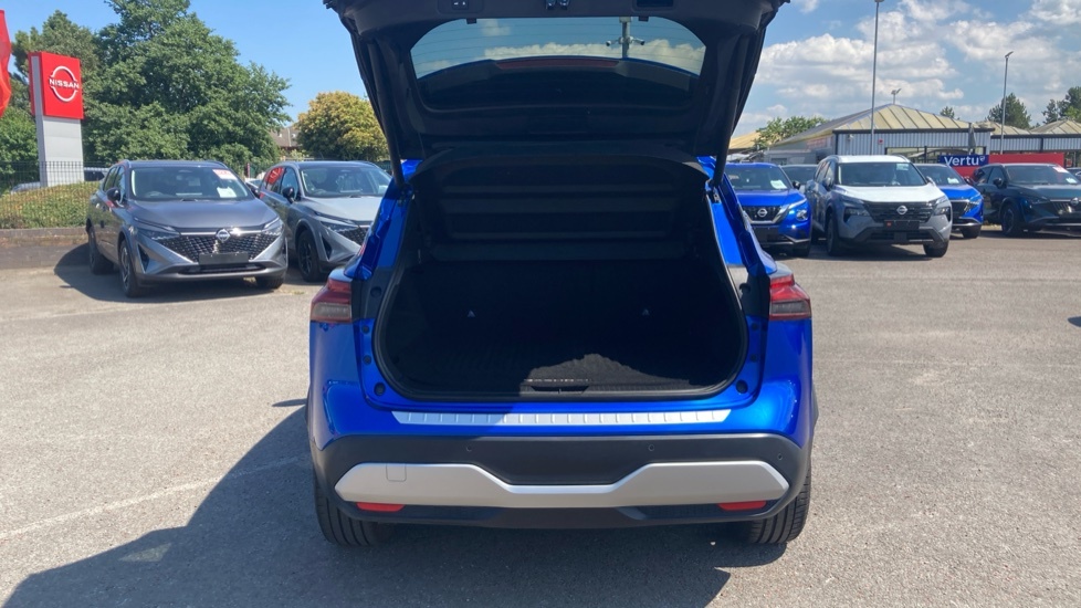 Nissan Qashqai Tekna Blue #4