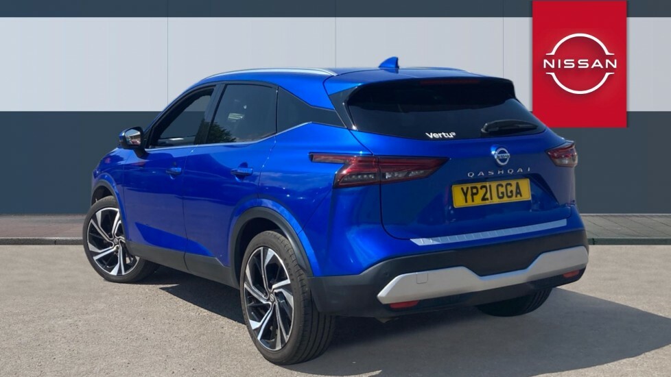 Nissan Qashqai Tekna Blue #2