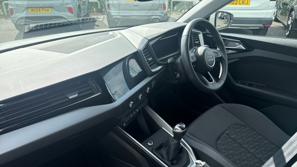 Audi A1 Audi Sportback S Line 35 Tfsi 150 Ps S Tronic Black #9