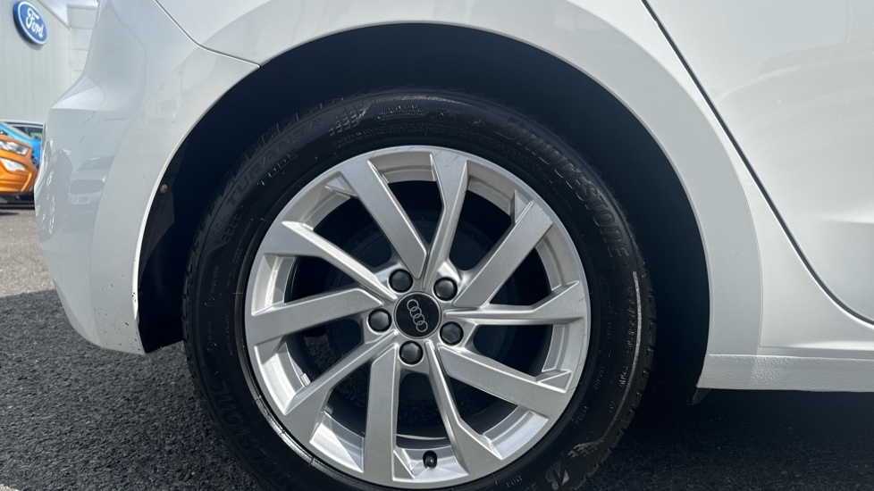 Audi A1 Audi Sportback S Line 35 Tfsi 150 Ps S Tronic Black #7