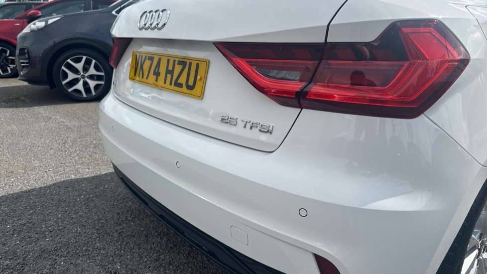Audi A1 Audi Sportback S Line 35 Tfsi 150 Ps S Tronic Black #23
