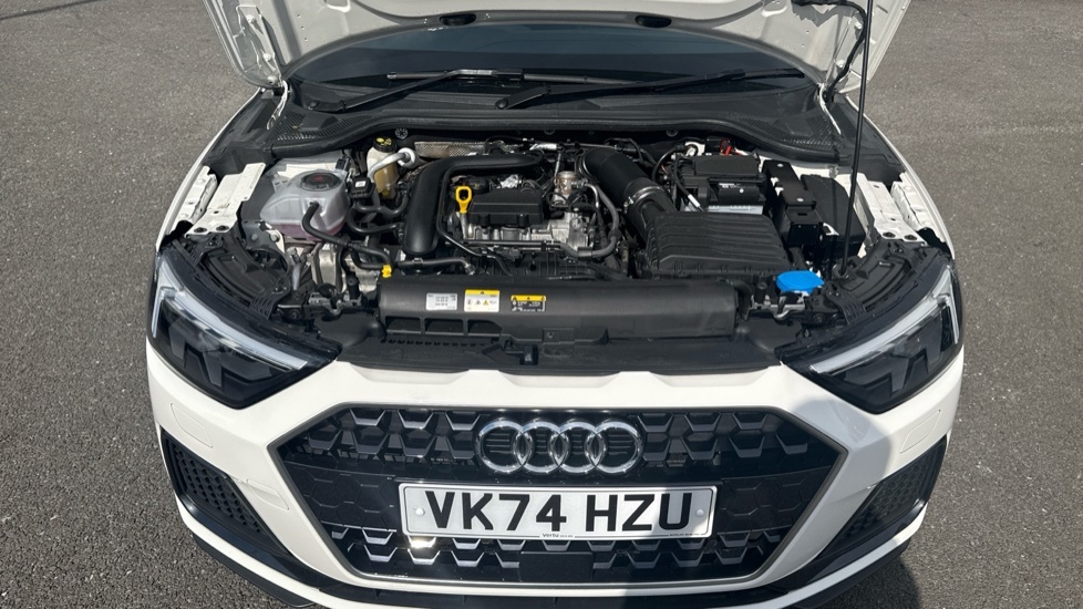 Audi A1 Audi Sportback S Line 35 Tfsi 150 Ps S Tronic Black #8