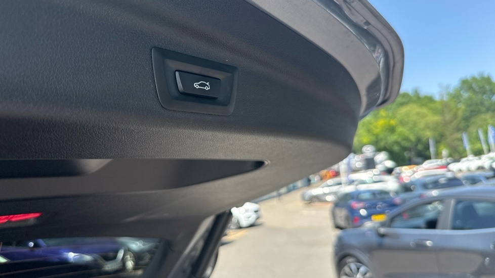 BMW 2 Series 225E Xdrive M Sport Dct Grey #24