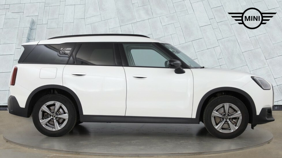 Mini Countryman S Exclusive White #3