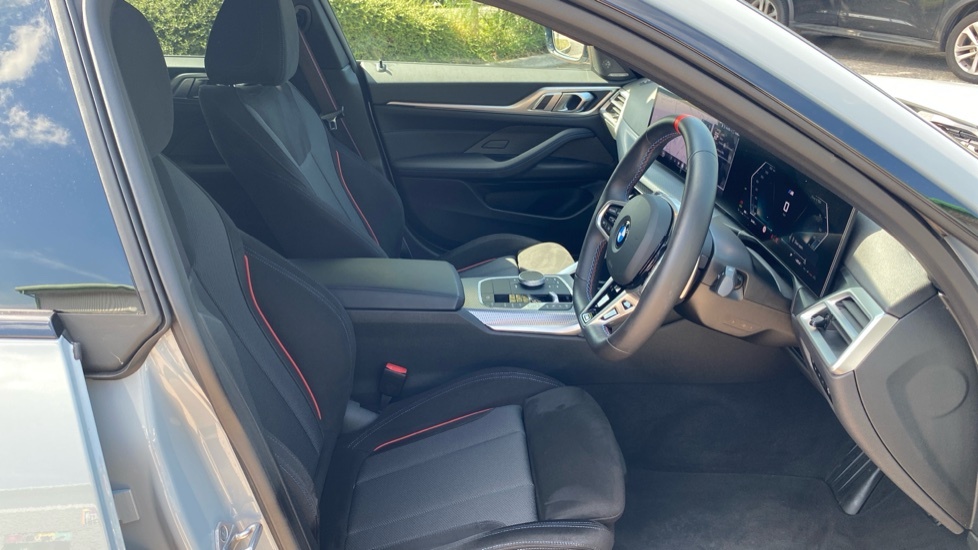BMW 4 Series 420I M Sport Step 2025 Red #11