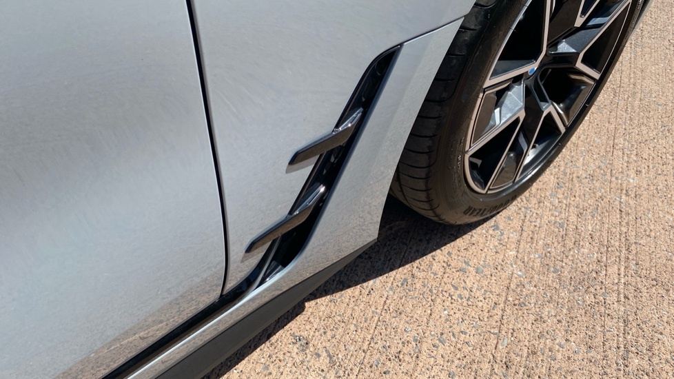 BMW 4 Series 420I M Sport Step 2025 Red #43