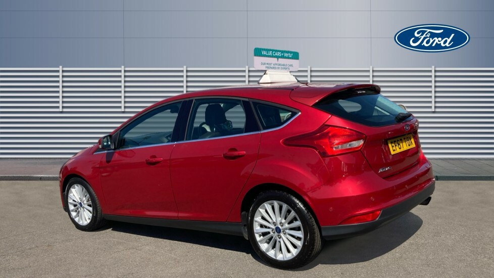 Ford Focus Titanium X Red #2
