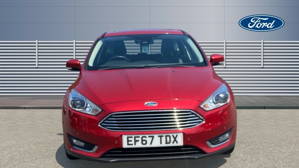 Ford Focus Titanium X Red #3