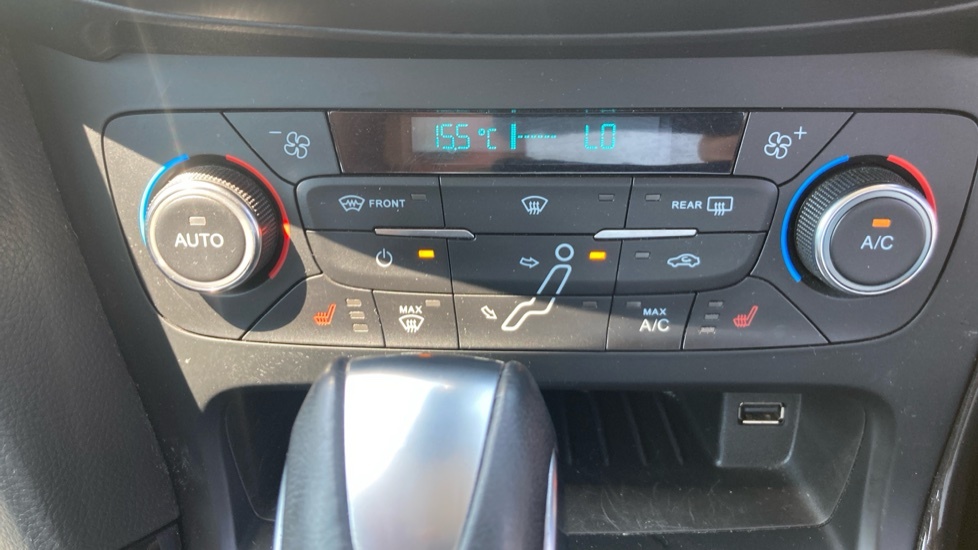 Ford Focus 1.0T Ecoboost Zetec Edition Euro 6 Ss Grey #31