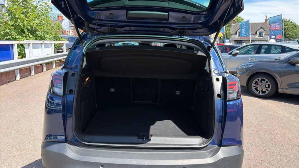 Vauxhall Crossland Ultimate Blue #4