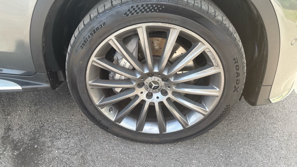 Mercedes-Benz GLC Class Glc 220D 4Matic Amg Line 9G-tronic  #24