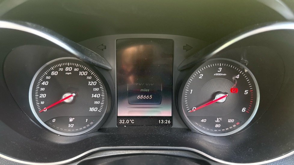 Mercedes-Benz GLC Class Glc 220D 4Matic Amg Line 9G-tronic  #18