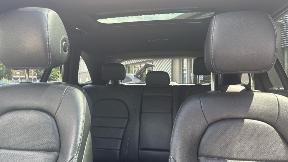 Mercedes-Benz GLC Class Glc 220D 4Matic Amg Line 9G-tronic  #15