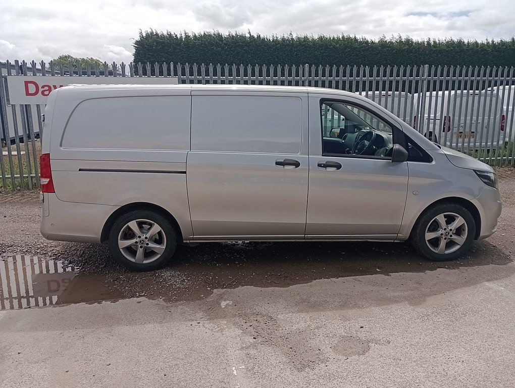 Mercedes-Benz Vito 2.1 114 Cdi Bluetec Panel Van 6Dr Rw Silver #2