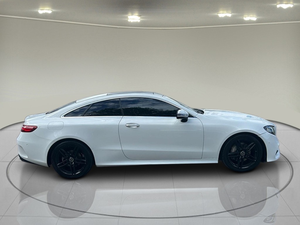 Mercedes-Benz E Class 2.0 E220d Amg Line Premium Coupe G-tr White #2