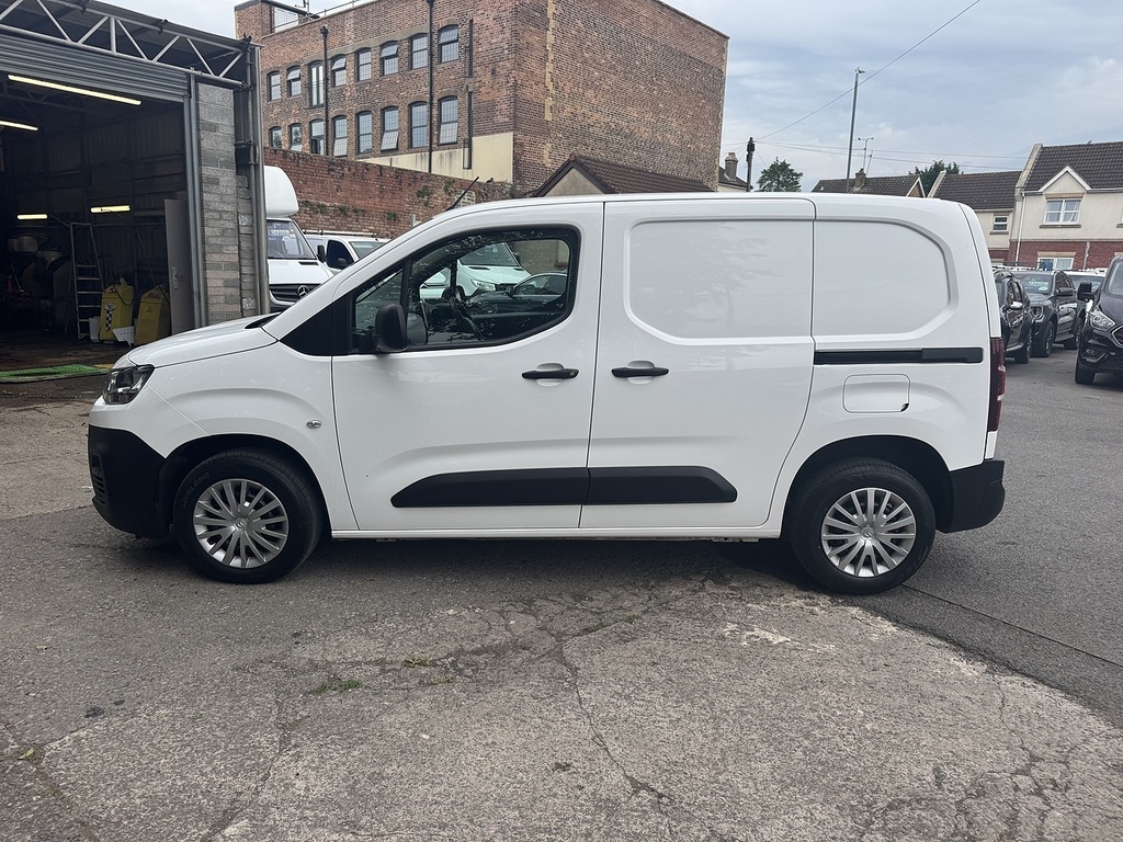 Citroen Berlingo 1.5 Bluehdi 650 Enterprise M Panel Van CF21FFX White #5