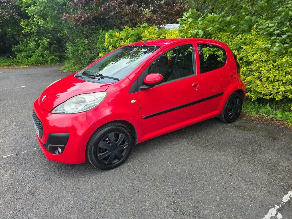 Peugeot 107 1.0 12V Active Euro 5 Red #4