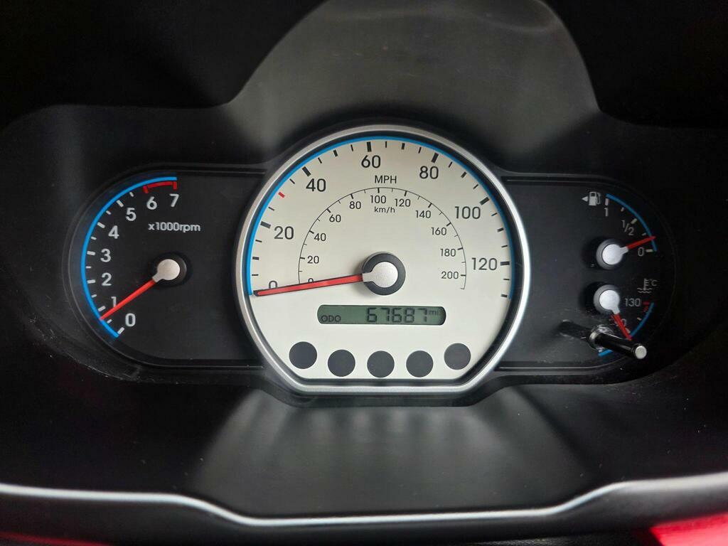Hyundai I10 Hatchback Black #13