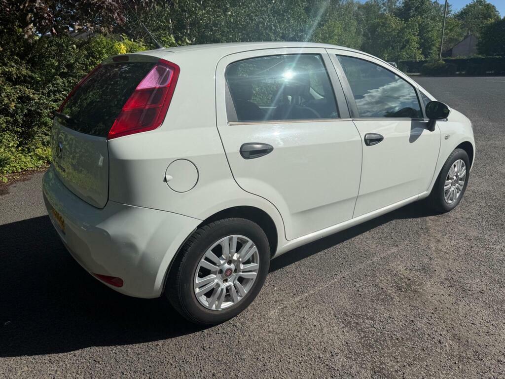Fiat Punto 1.2 Pop Euro 6 White #6