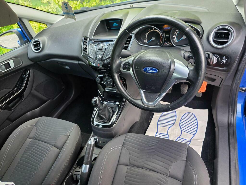 Ford Fiesta Zetec Red #9