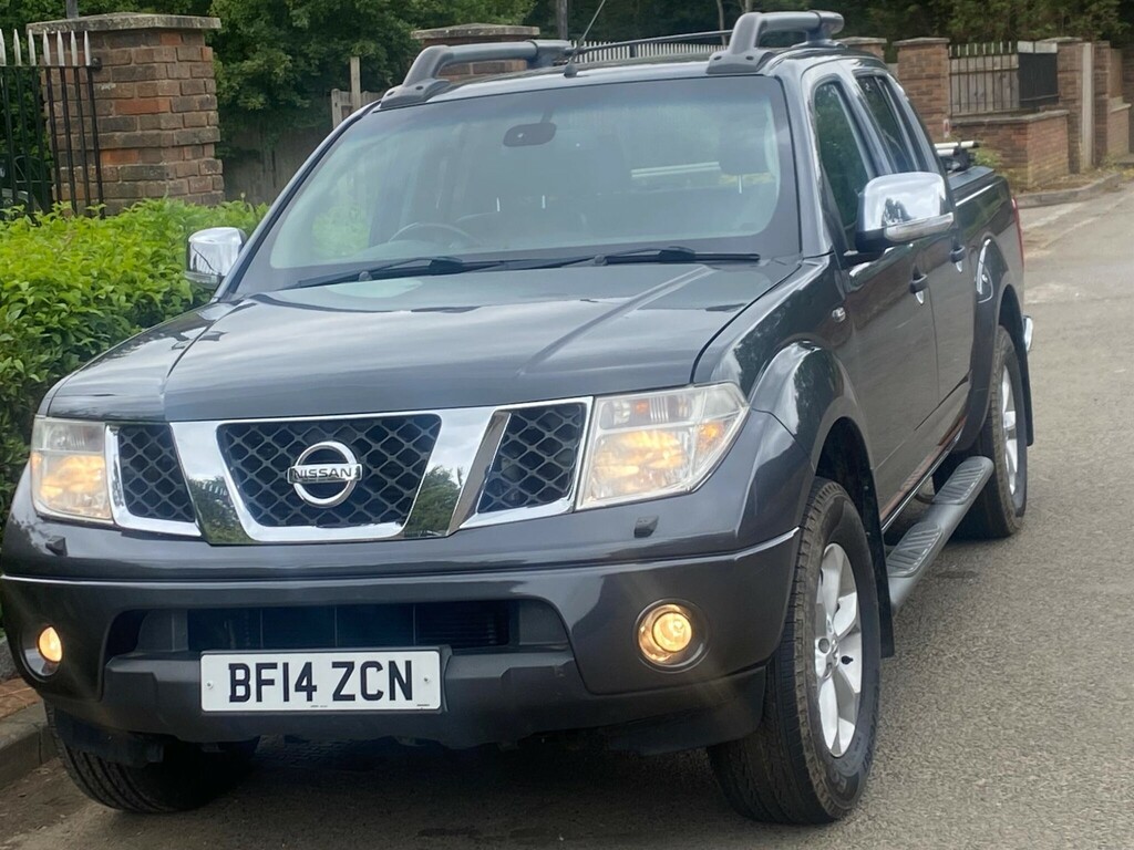 Nissan Navara 2.5 Navara Tekna White #24