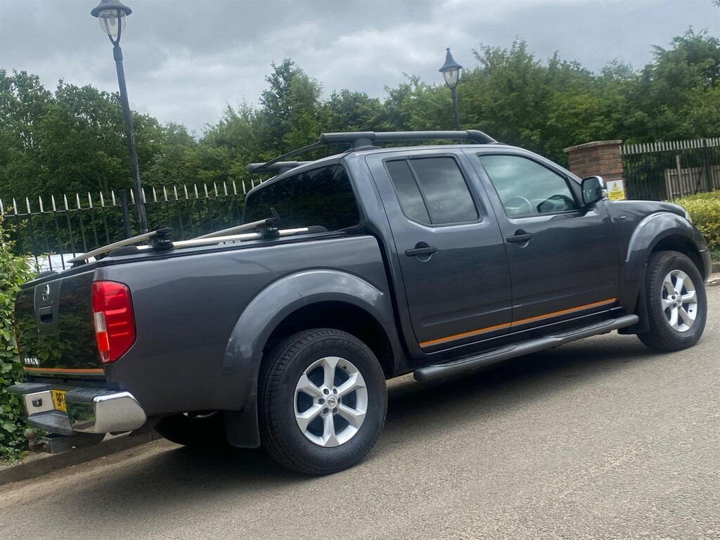 Nissan Navara 2.5 Dci Tekna 4Wd Euro 5  #4