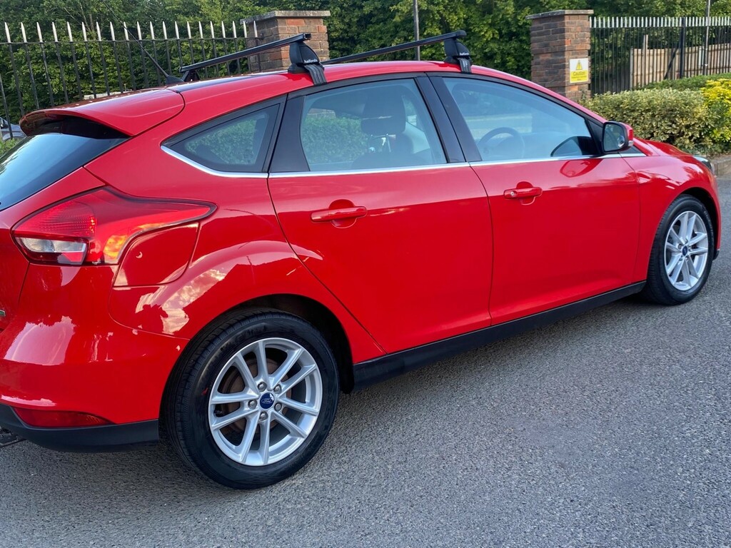 Ford Focus 1.0T Ecoboost Zetec Euro 6 Ss BL65ZND #4